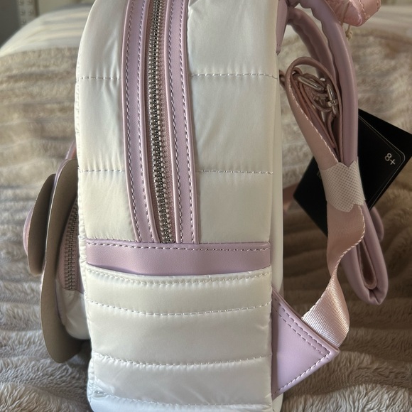 Loungefly Sanrio Hello Kitty Quilted Mini Backpack NWT - Picture 4 of 7